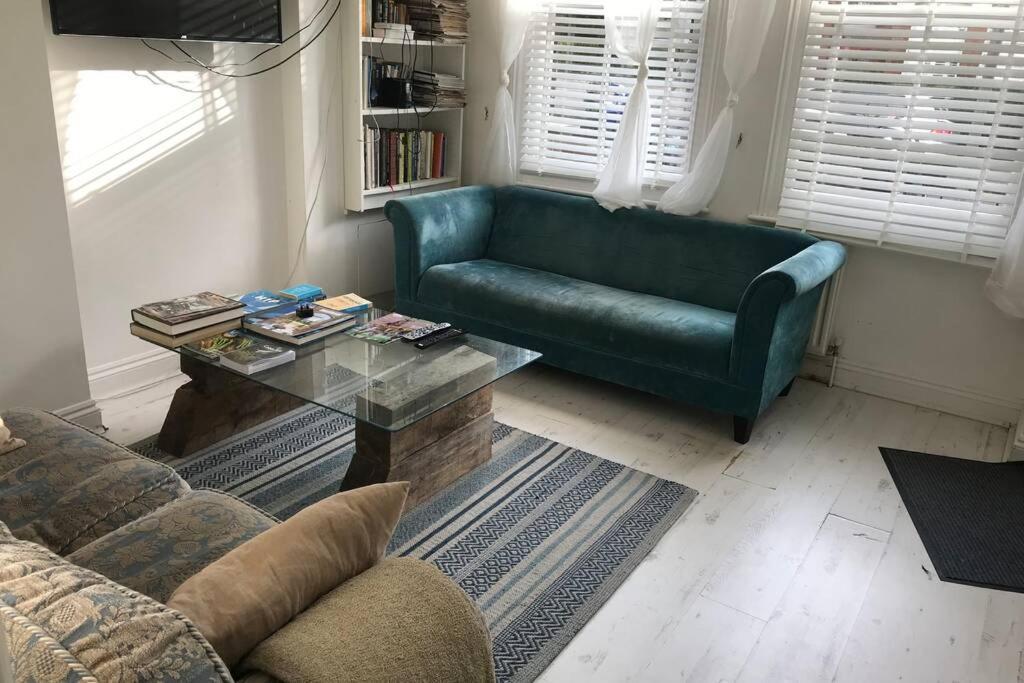 2 Bed Lovely Garden Flat Nr Wandsworth Common Appartamento *